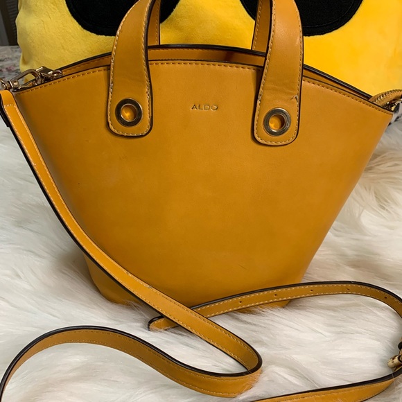 Aldo Women’s Cross Body Bag - Picture 2 of 11